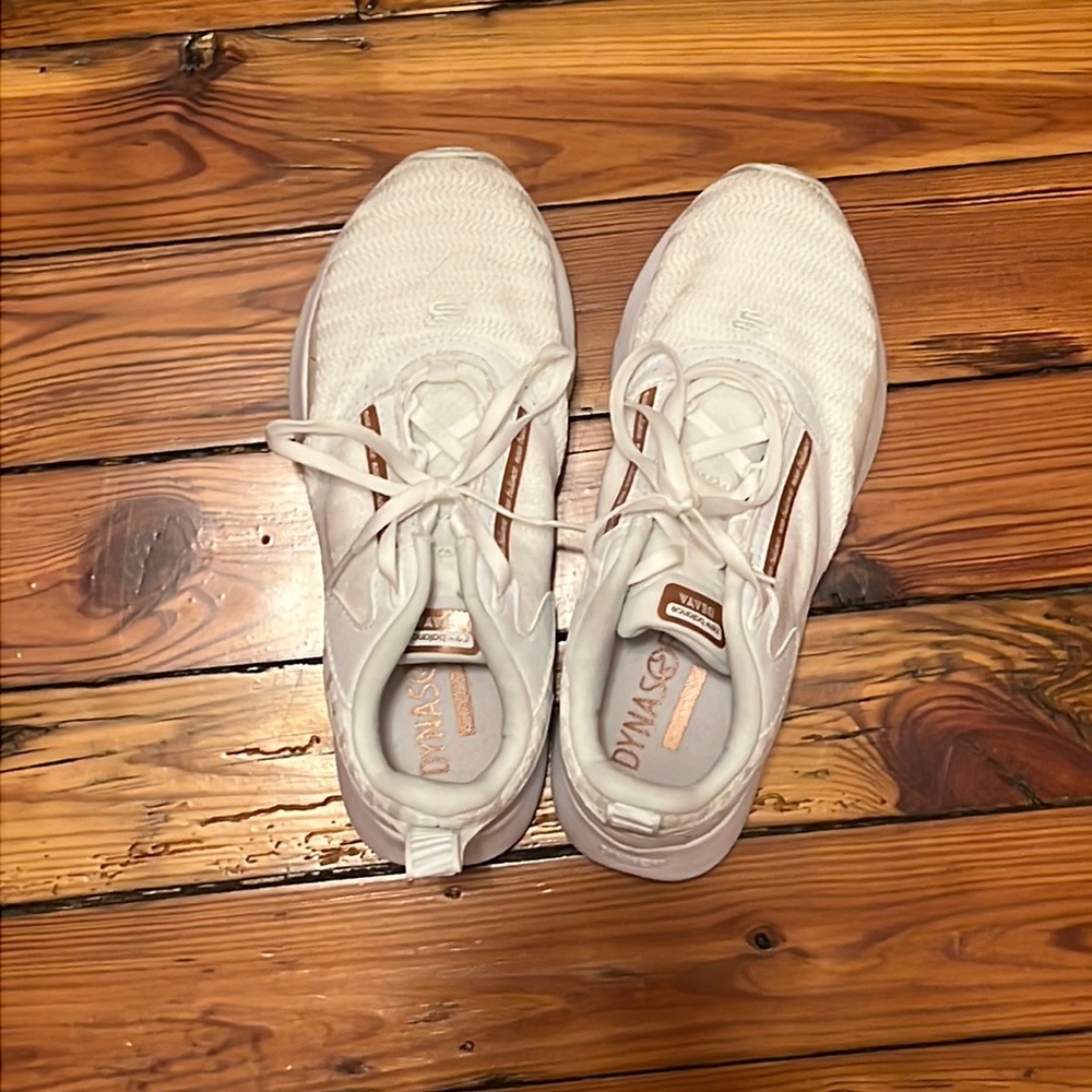 New Balance Beaya Dynasoft